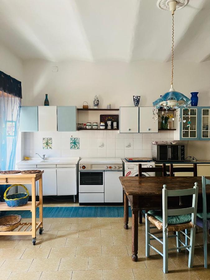 Apartmán Big House Vicino Al Castello Rocca Imperiale Exteriér fotografie